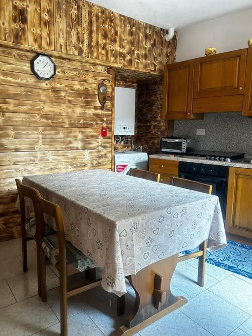 Casa Vacanze La Torre Malonno 외부 사진